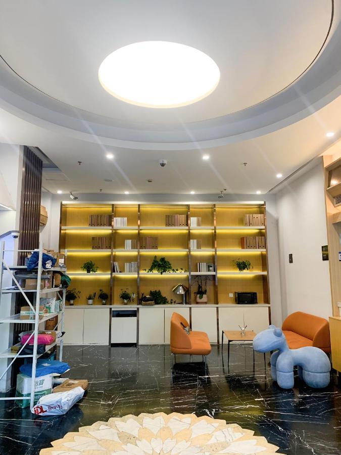 Yueshe - Hongqiao Longbai Xincun Shanghai